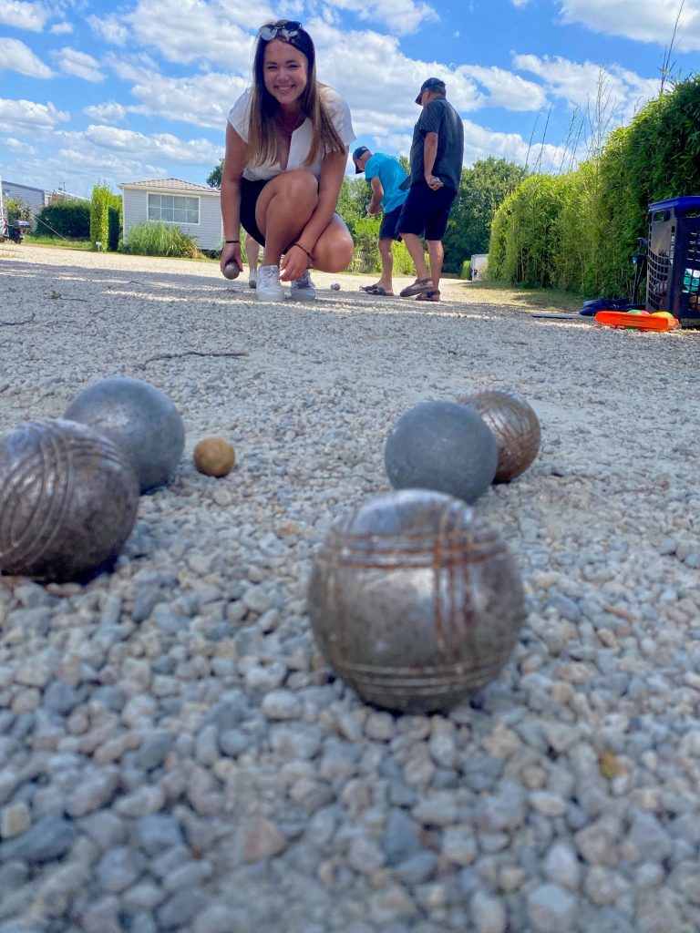 Terrain de pétanque au camping à Fouesnant dans le Finistère