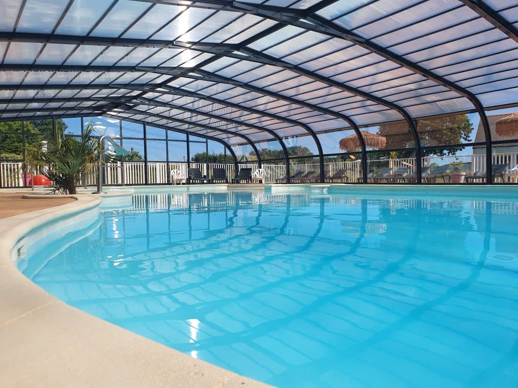 Piscine de notre camping dans le Finistère sud de Kersentic